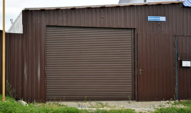 Автоматические подъемные ворота DoorHan в гараж